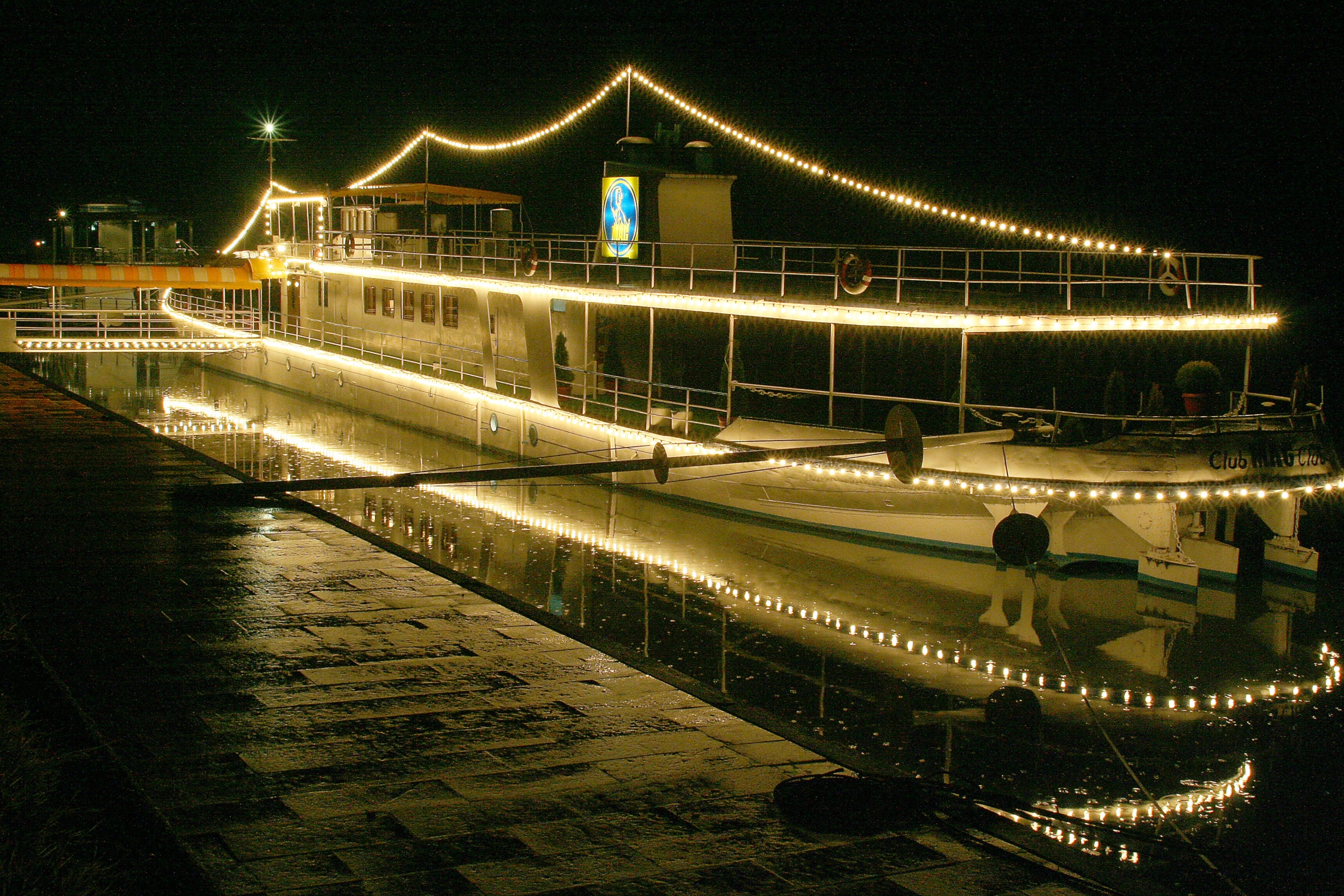 Serbia - Belgrad - Restauracje na Dunaju
