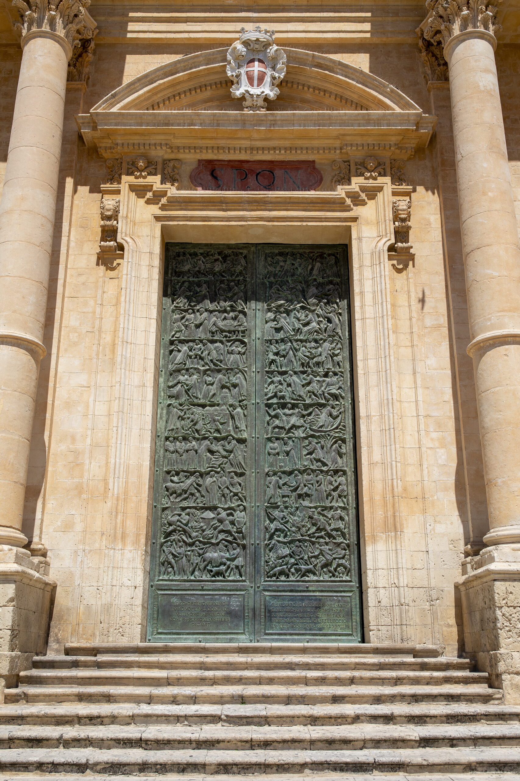 Noto, Drzwi do katedry - Cattedrale di San Nicolò
